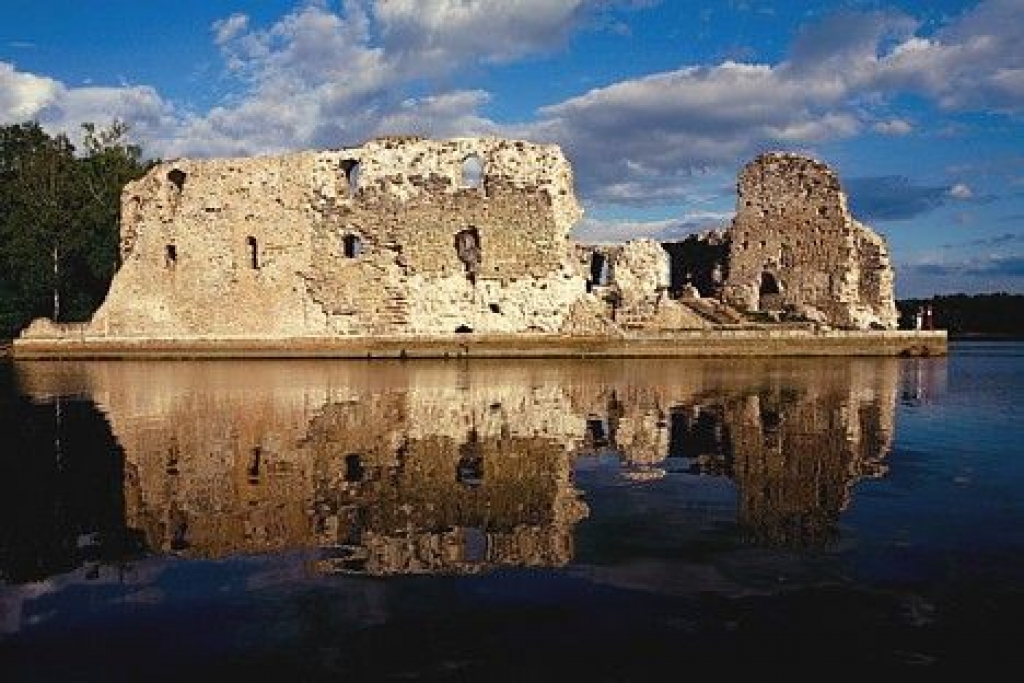 Tūristu skaits Kokneses pilsdrupās vasaras sezonā pieaudzis par 10%