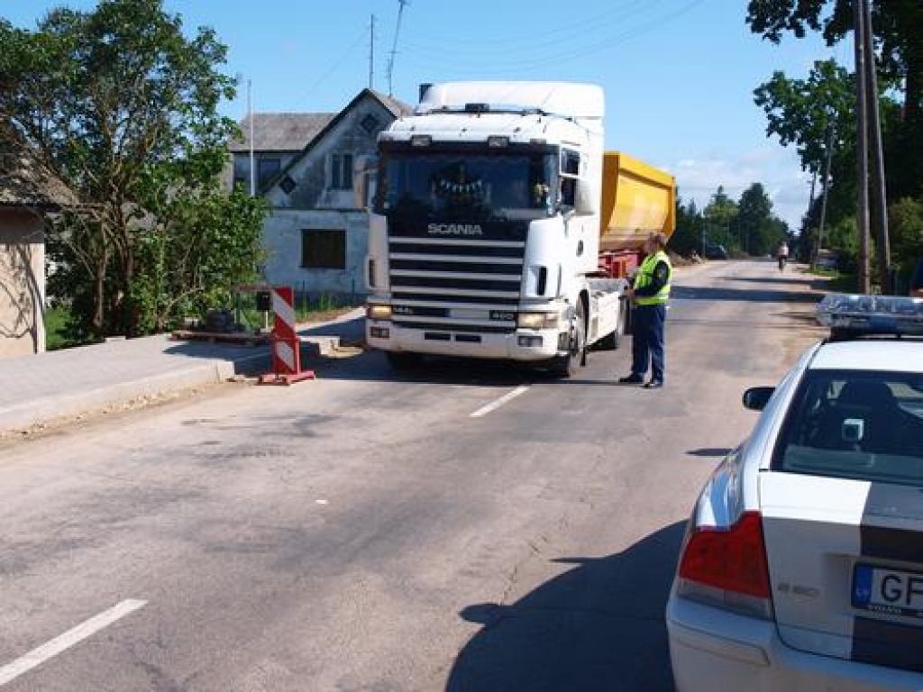Svētkos aizturēti tikai četri iereibuši autobraucēji