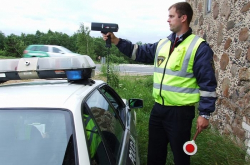 Ceļu policija Jāņu brīvdienās sola apjomīgus reidus uz ceļiem un sola pārbaudīt maksimāli daudz šoferu