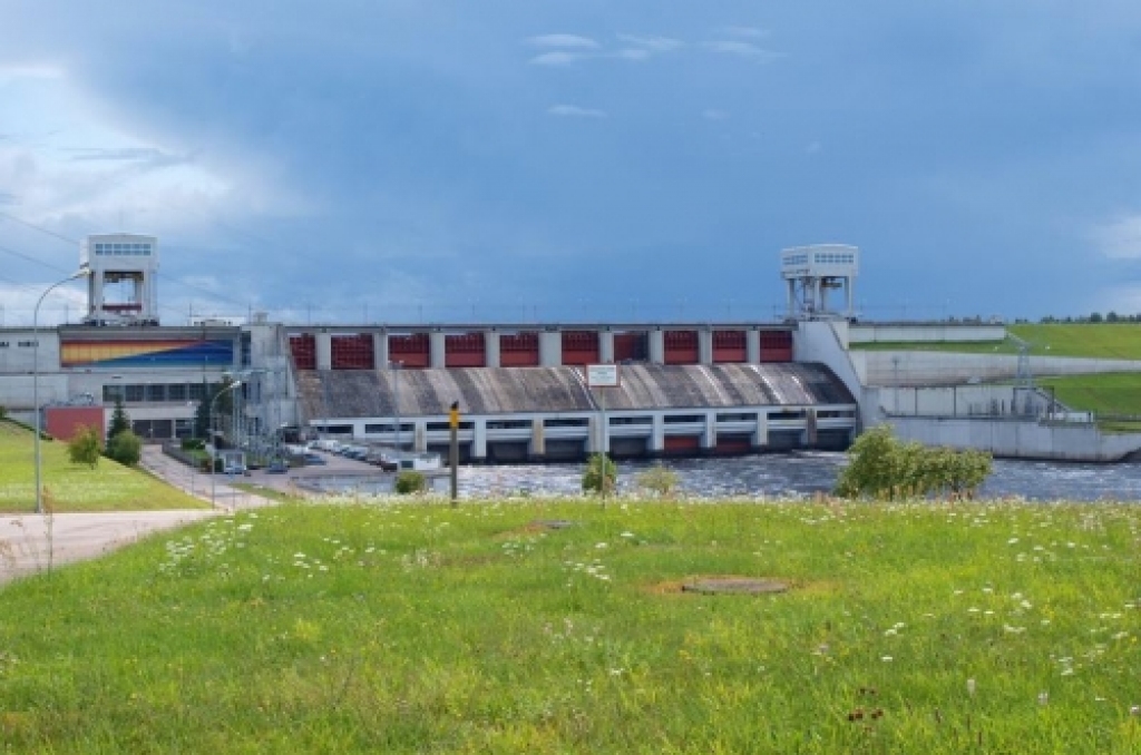 Pļaviņu HES ūdenskrātuvē jūnijā pazeminās ūdenslīmeni
