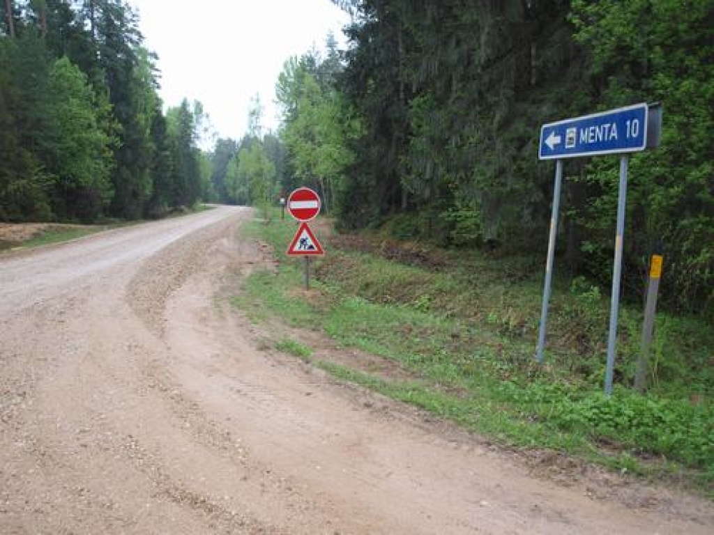 Jaunjelgavas apkaimē atjauno meža ceļus