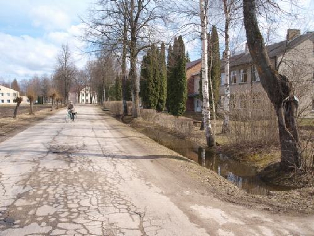 Kurmenē domā par ielu apgaismojumu