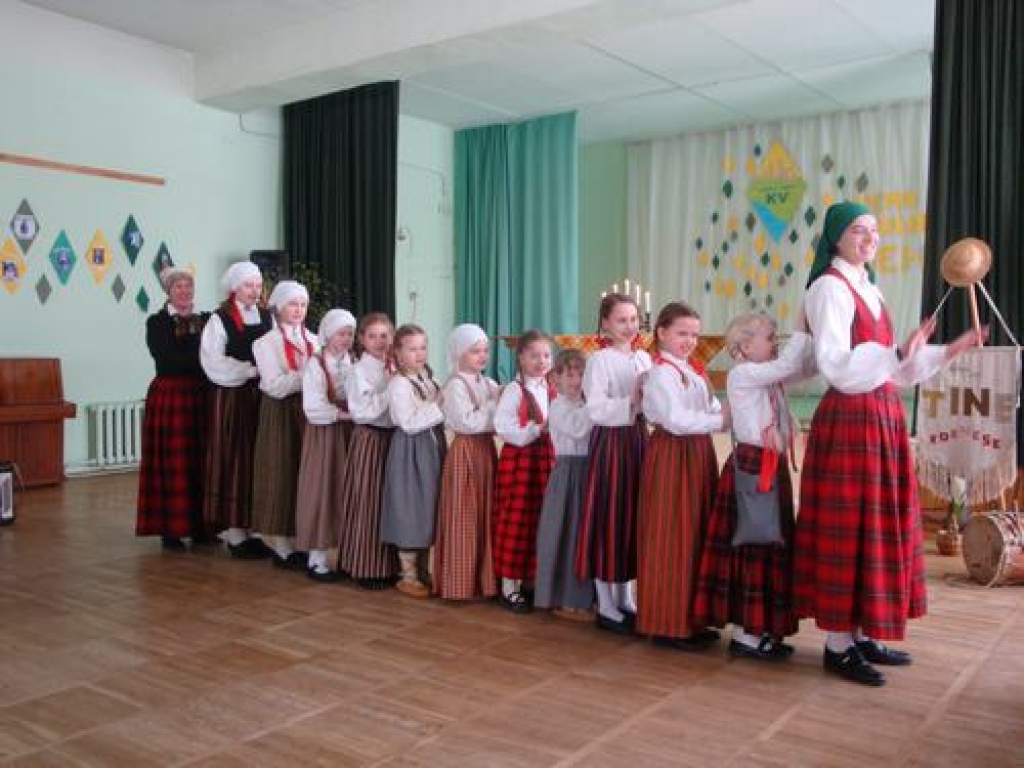 Ciemkukulis “Tīnei” dzimšanas dienā