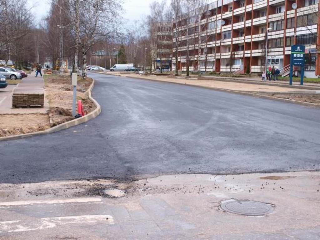 Rīdzinieki “stiepj gumiju”
