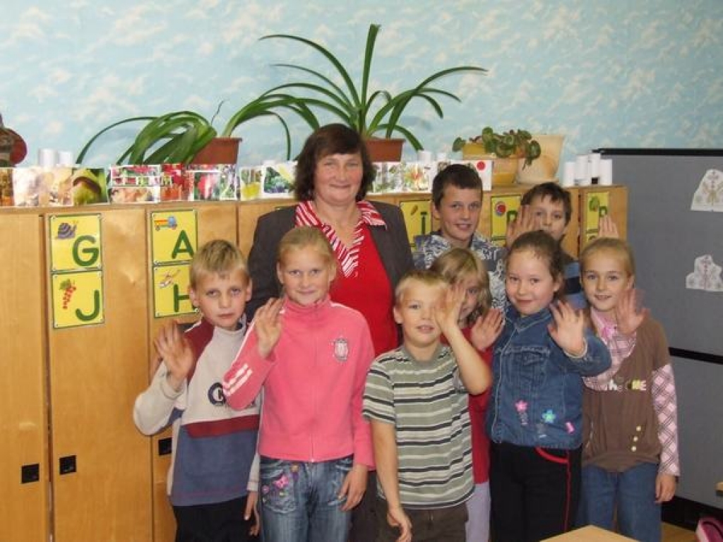 Jāsmaida arī tad, ja kāds dara blēņas