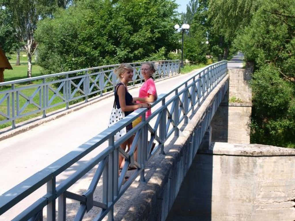 Svinēs tilta vārdadienu
