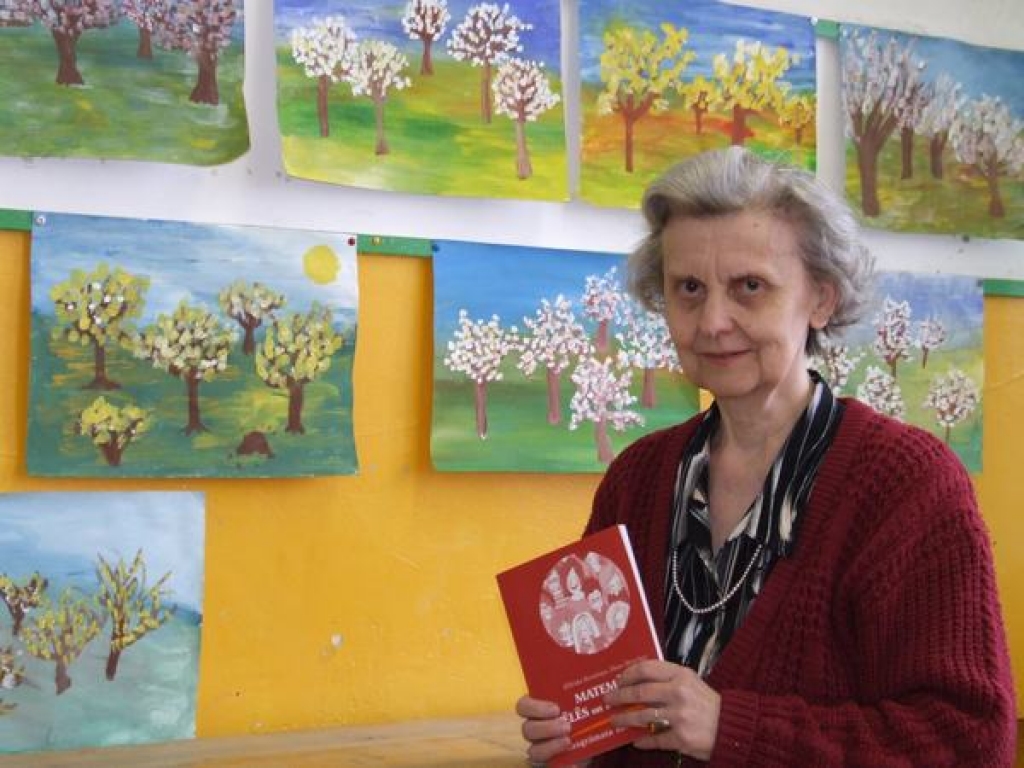 Skolotāja tandēmā ar profesori