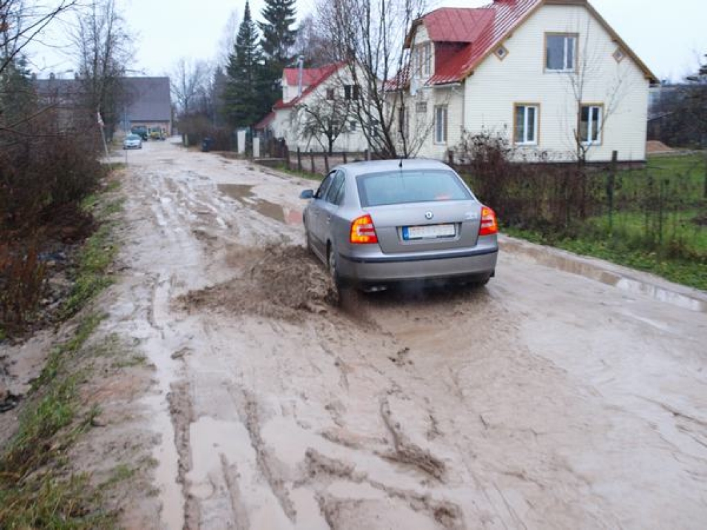 Rok pat desmit reižu