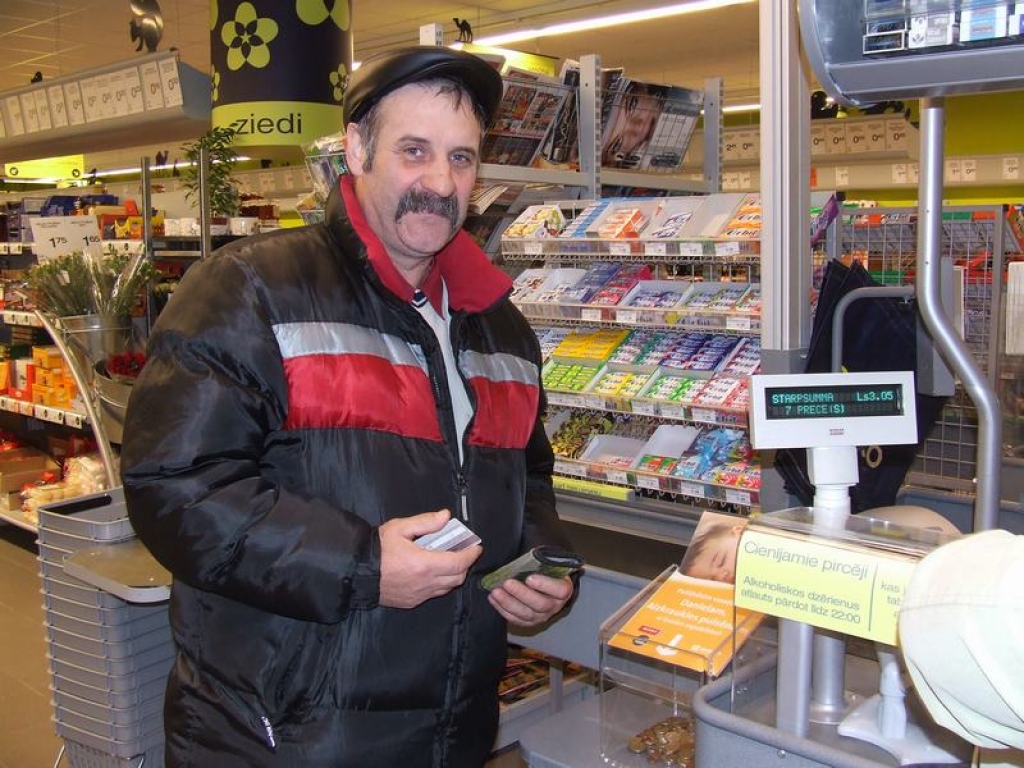 Veikalā “Supernetto” var ziedot mazajam koknesietim Danielam