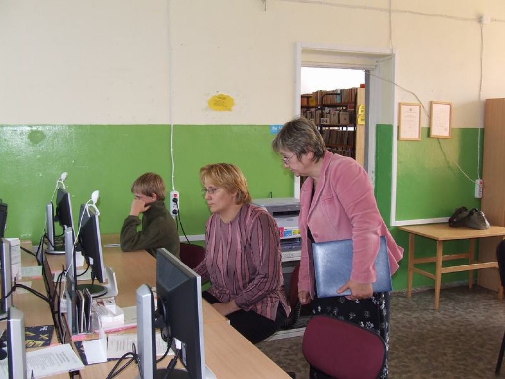 Pārbauda Seces bibliotēku