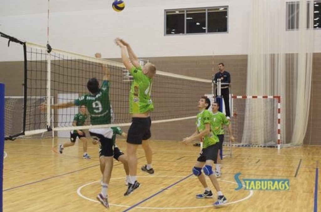 Aizkraukles volejbolistiem čempionāts beidzies