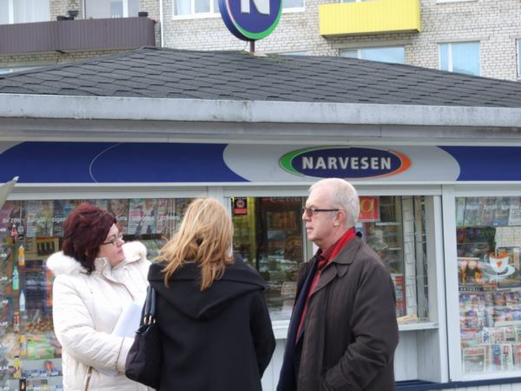 Kiosku vēl neslēgs