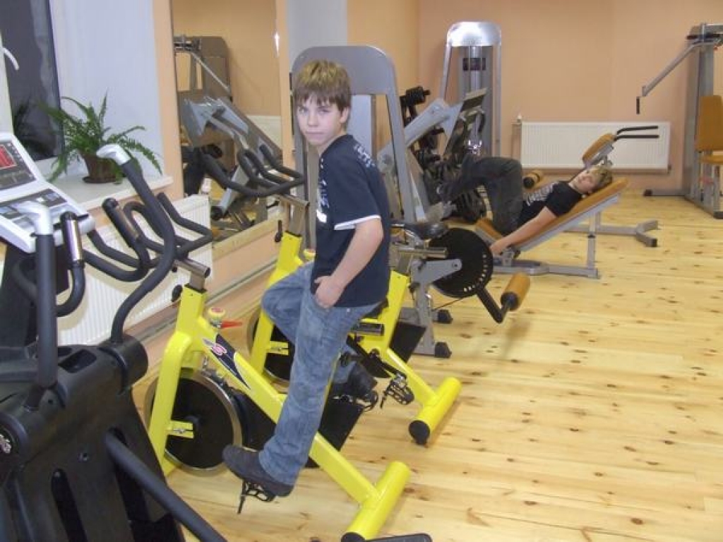 Skrīveros atvērts fitnesa centrs