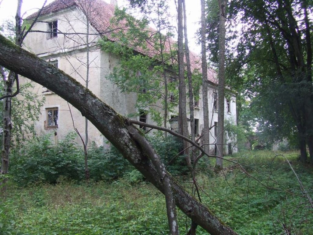 Neretas muižas liktenis nezināms