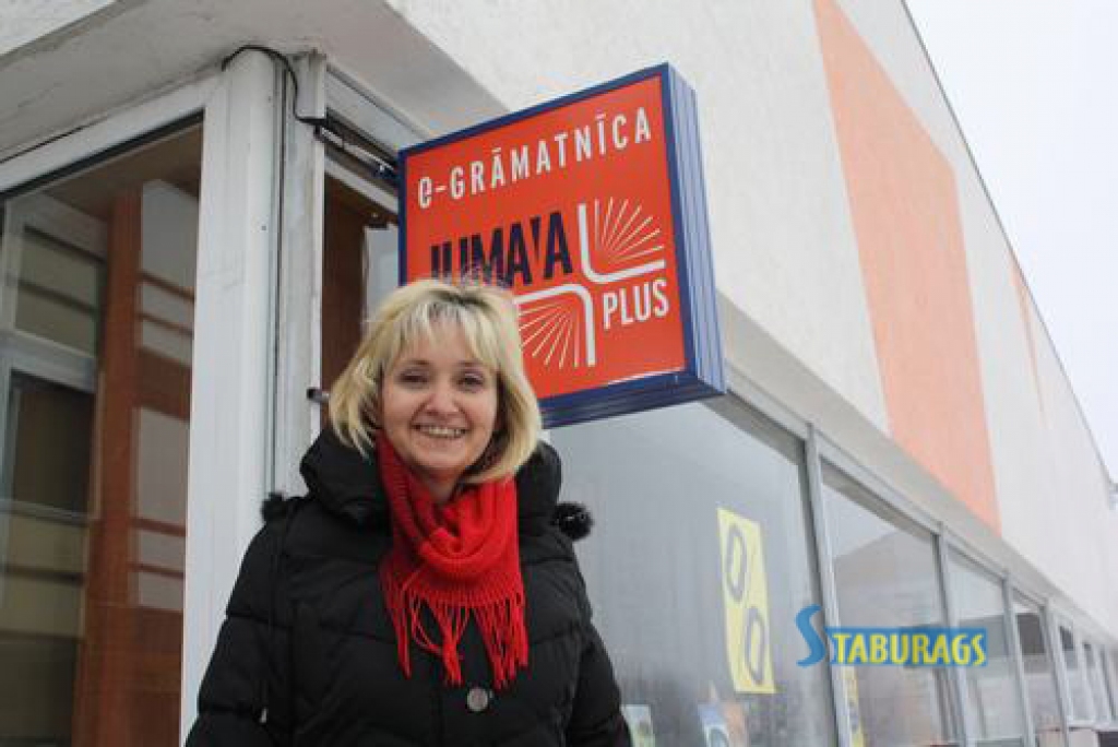 E — grāmatu var lasīt arī vilcienā