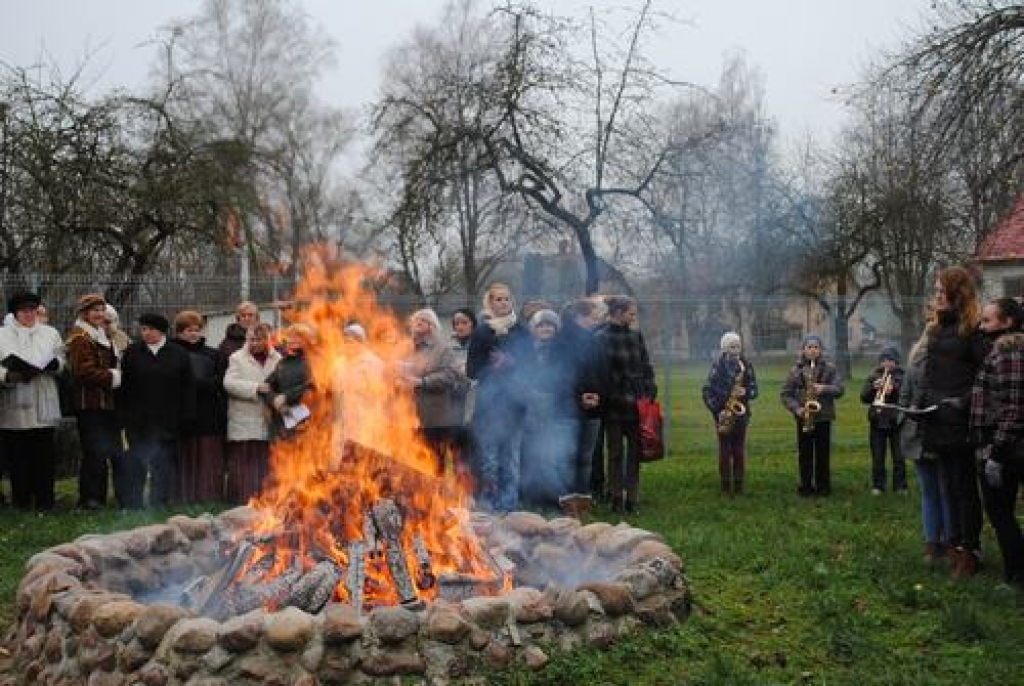 Lāčplēša dienas svinības Skrīveros