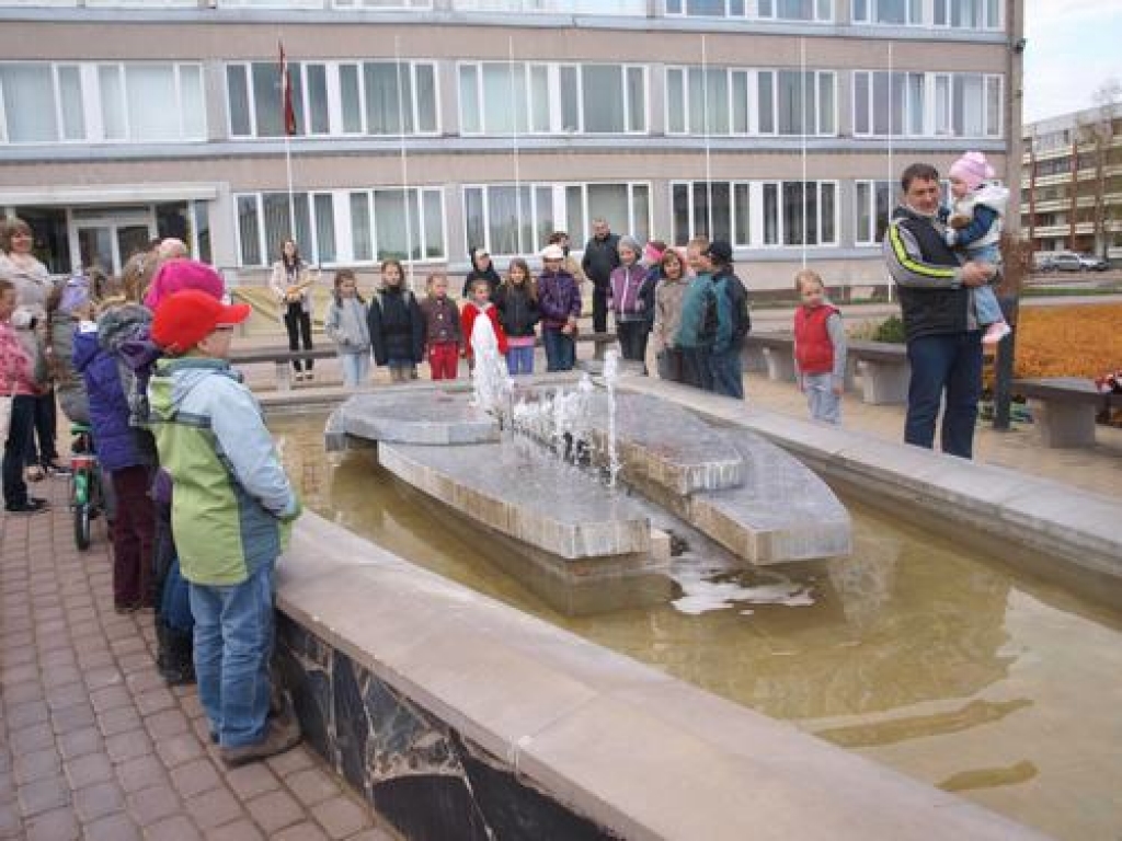 Aizkrauklē pamodina strūklaku