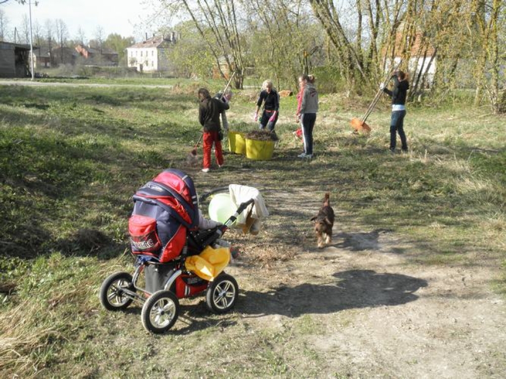 Talciniekus cienā ar zupu