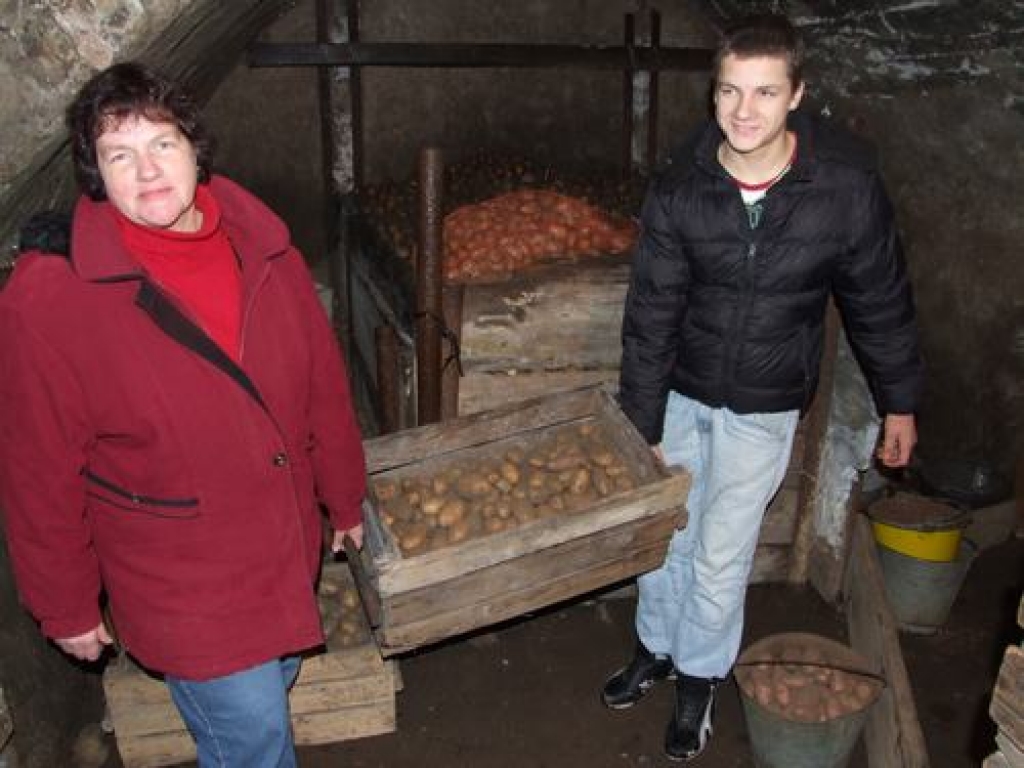 Neļauj naudai uz ceļa mētāties