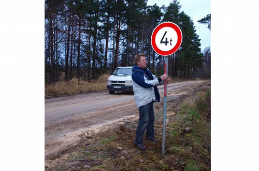 Slēdz vairākus ceļus