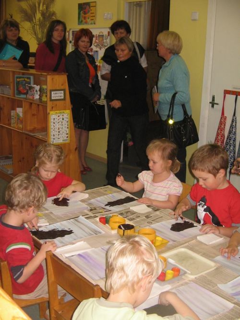Mācās arī skolotājas