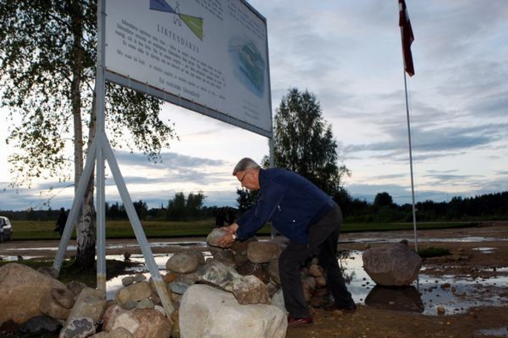 Valsts prezidents atved savu laukakmeni