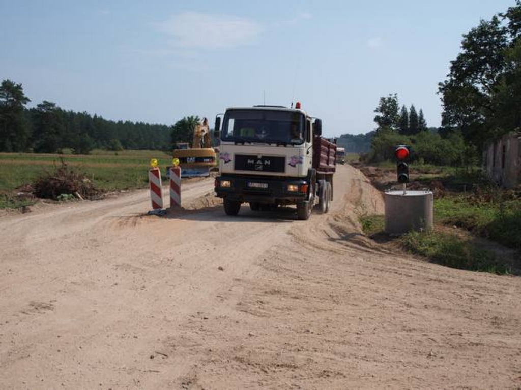 Pirmais asfalts pēc divām nedēļām
