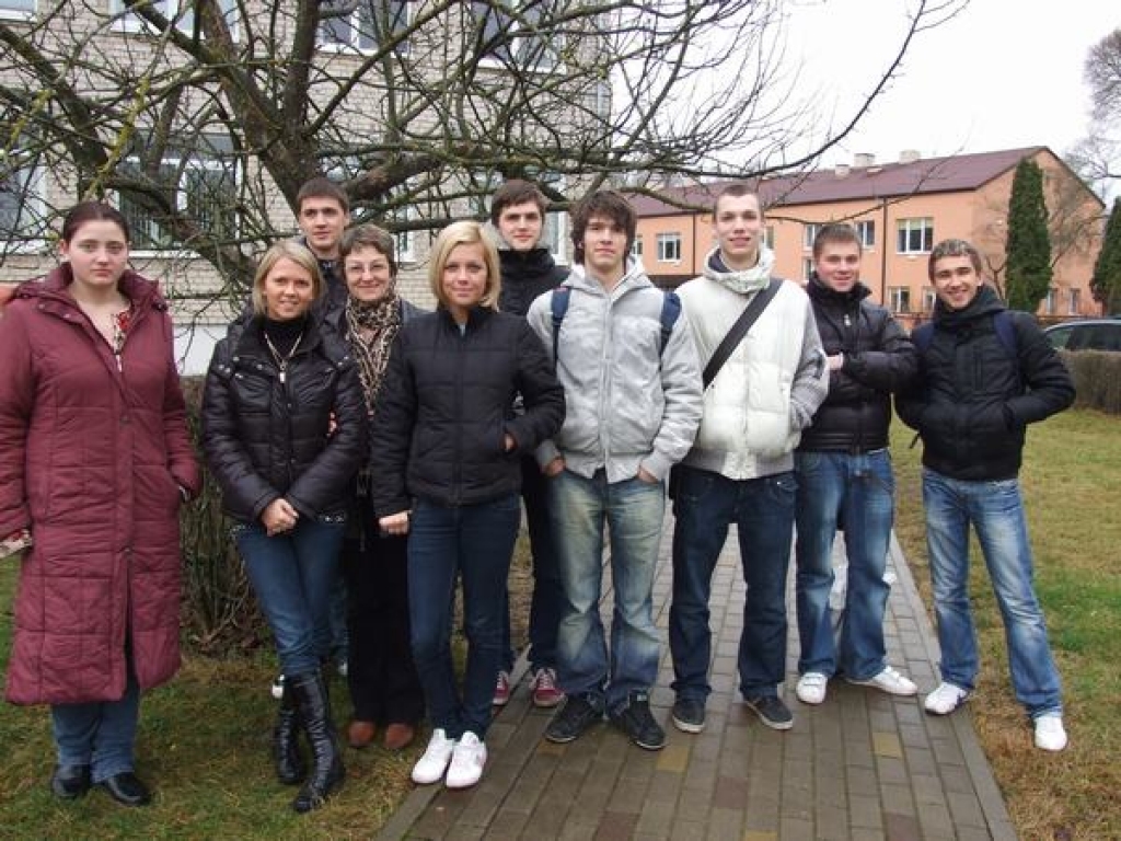 Paraugs, kam vērts līdzināties