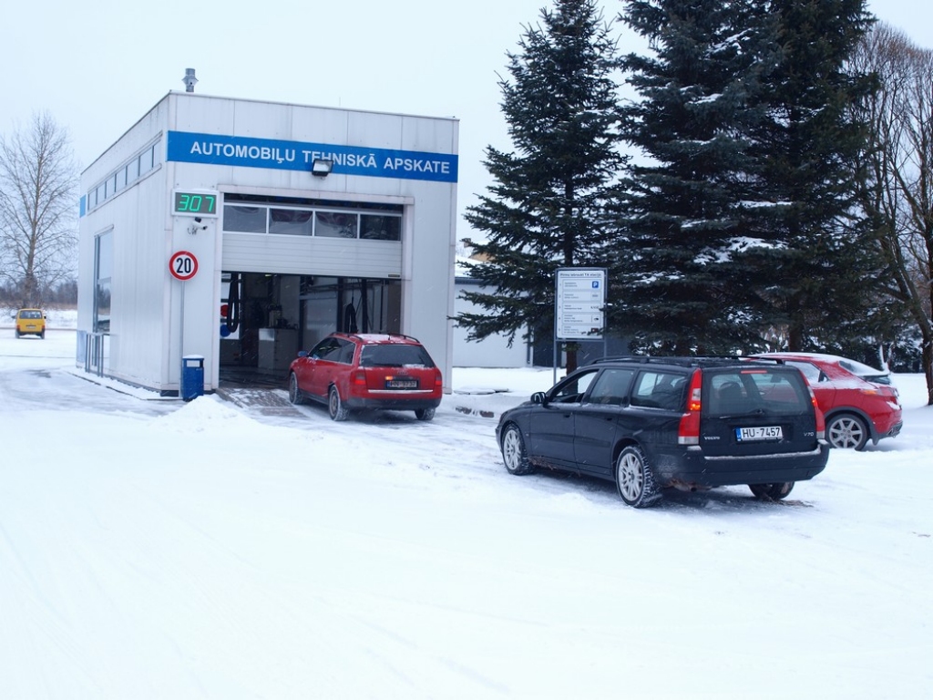 Pēc iepriekšēja pieraksta — bez rindas