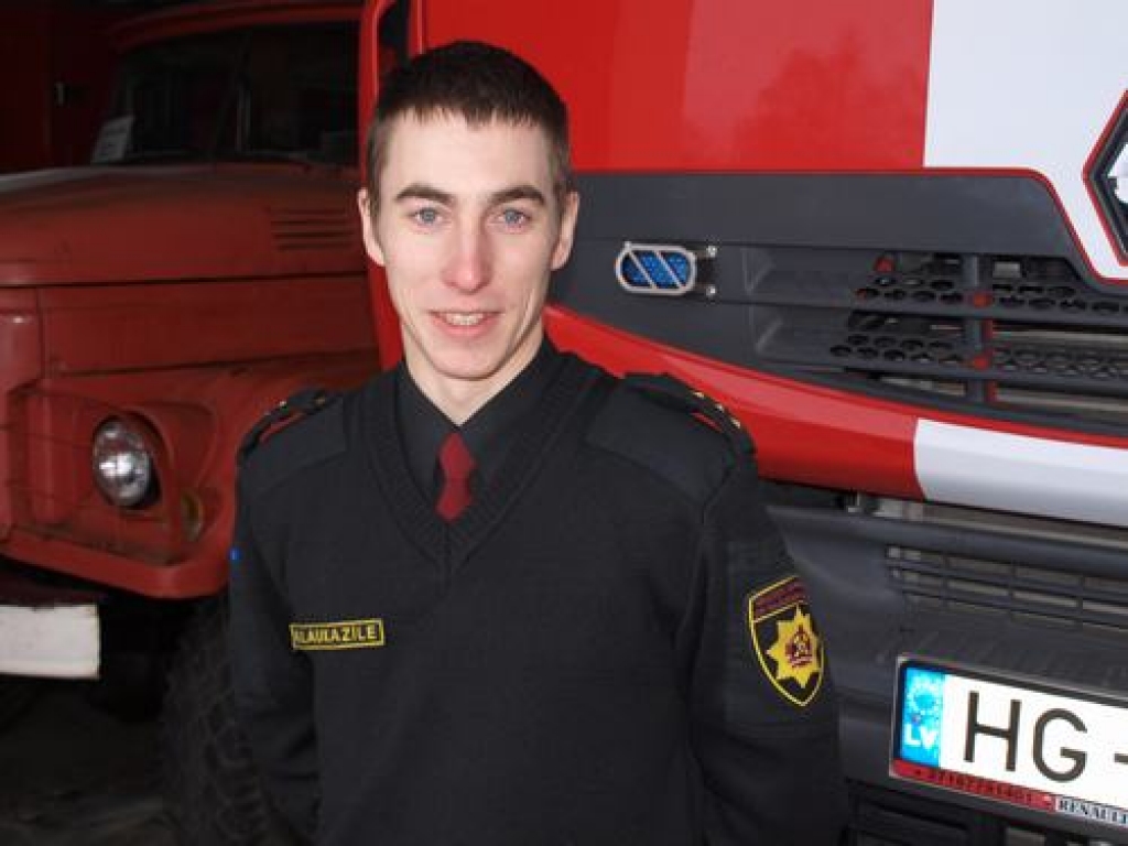 Remontēs ugunsdzēsēju posteņa ēku Neretā