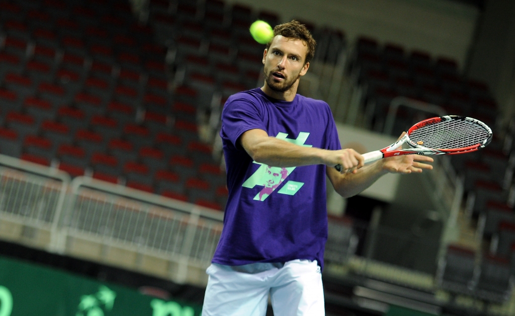 Gulbis viegli sasniedz Sanktpēterburgas ATP 250 turnīra pusfinālu