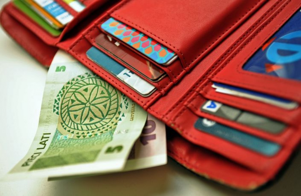 Algas šogad vidēji augšot par 4,5%