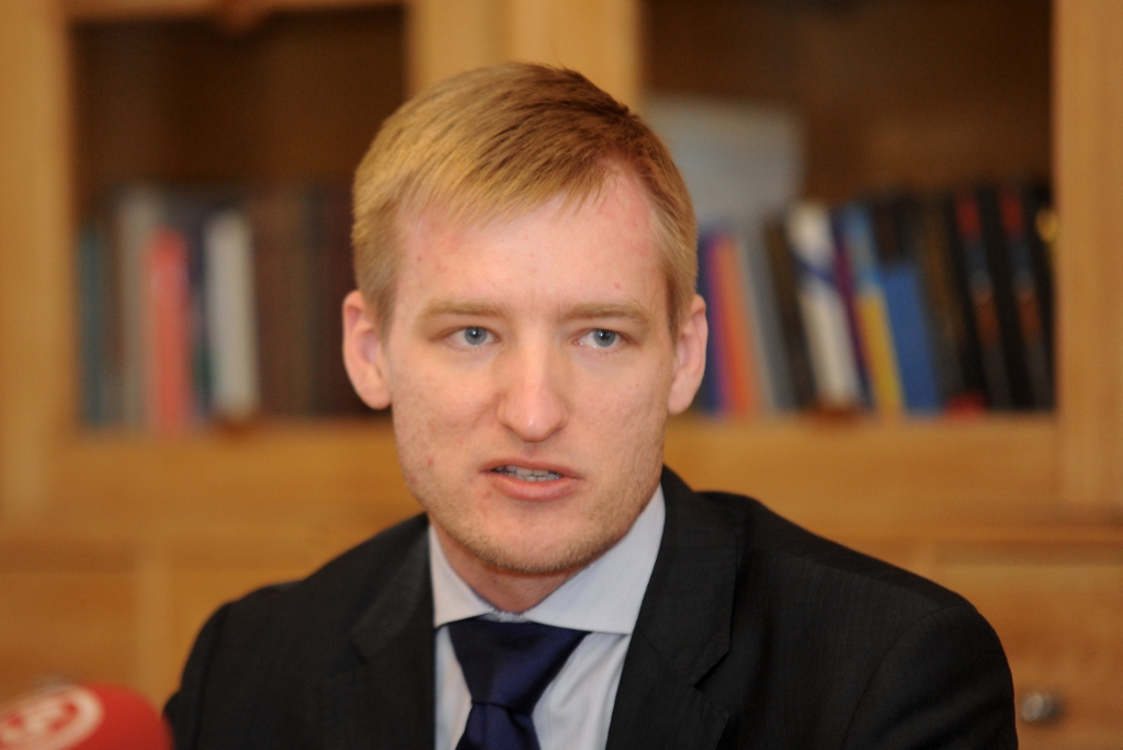 Sprūdžs izstājas no Reformu partijas