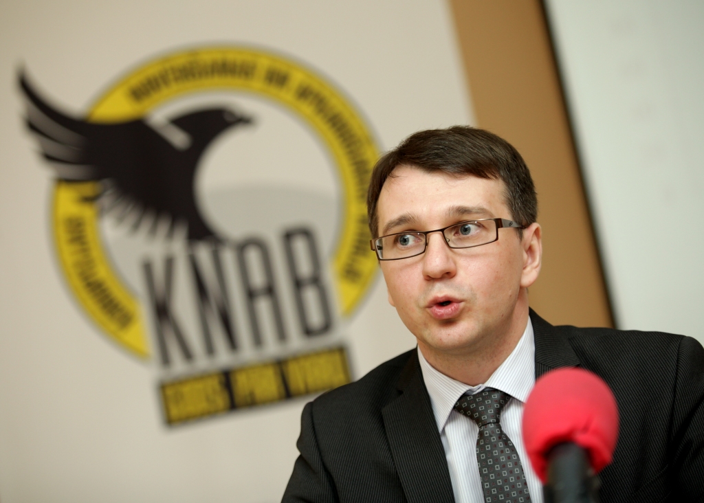 papildināts (14:43) - Atzinums: Streļčenoks neizprot operatīvās un kriminālprocesuālās darbības KNAB