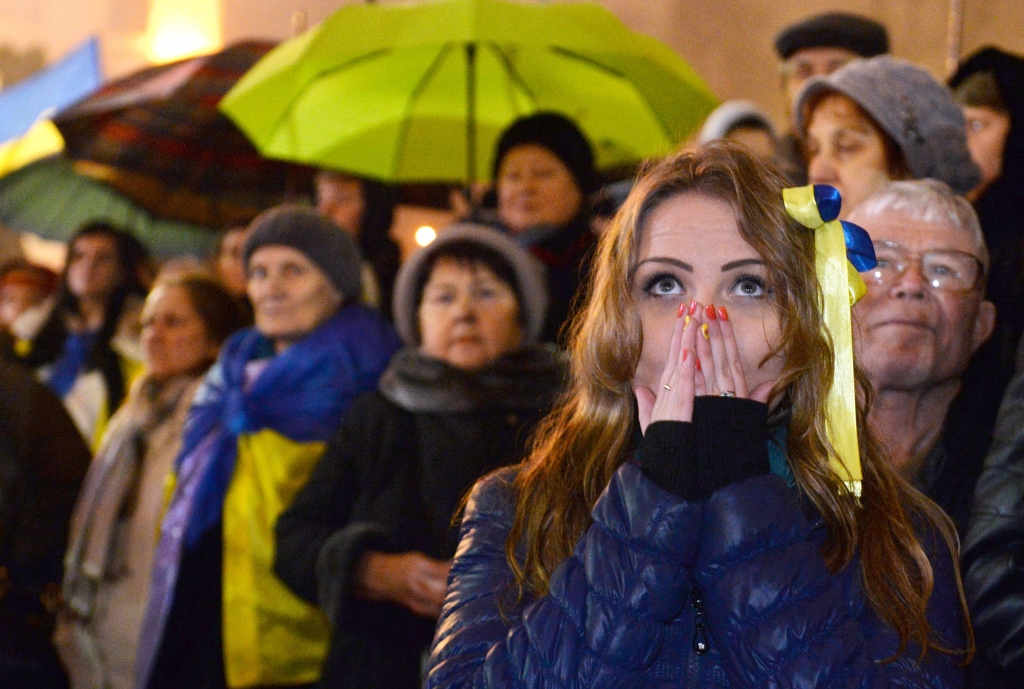 papildināts (21:49) - Protesti Ukrainā kļuvuši nekontrolējami; redzamas valsts apvērsuma pazīmes