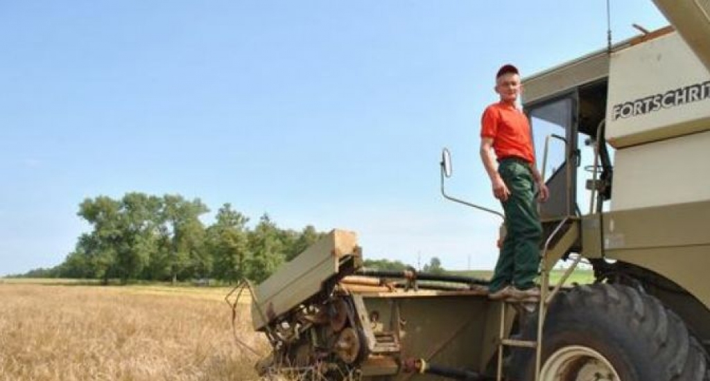 Vācieši atklāj, kā iegādājušies Latvijas lielāko zālāju sēklu audzēšanas saimniecību
