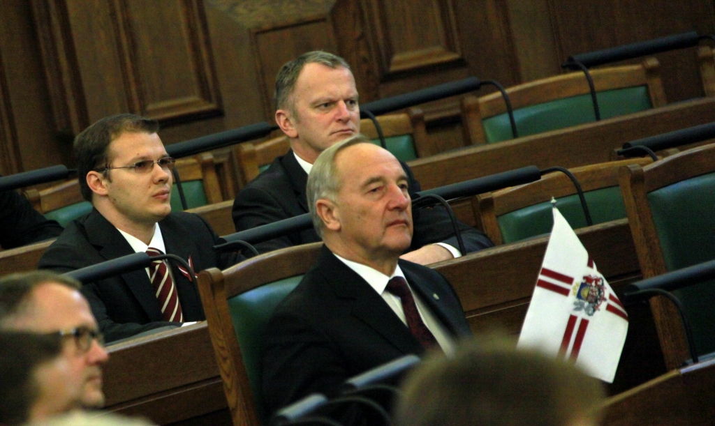 NA varētu atbalstīt Pabriku kā premjeru, tādējādi nodrošinot viņa apstiprināšanu amatā