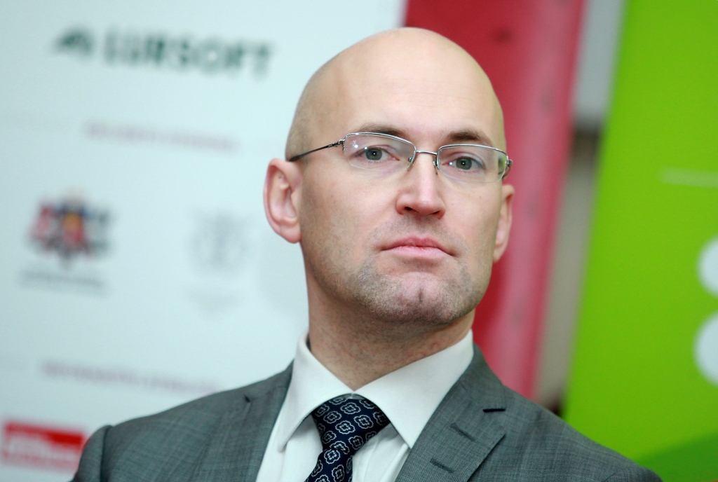 Novembrī lielākā alga valdībā bijusi Pavļutam un Kozlovskim, mazākā - Circenei