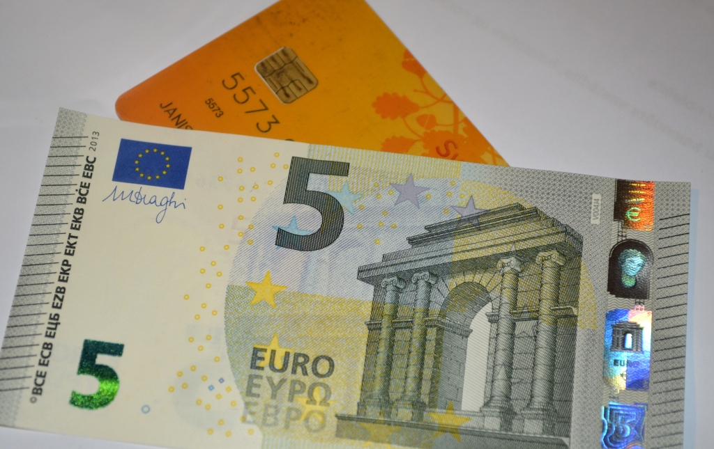 Eirozonā būs jauna desmit eiro banknote