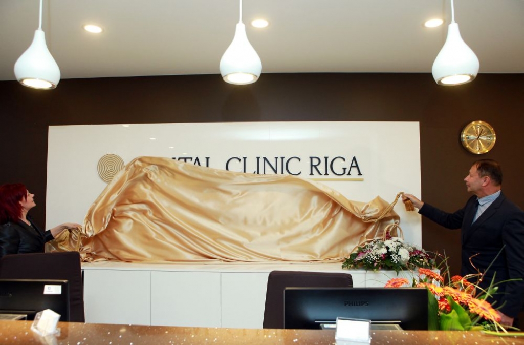Jaunatklātā Capital Clinic Riga pagaidām strādā uz «pusslodzi»