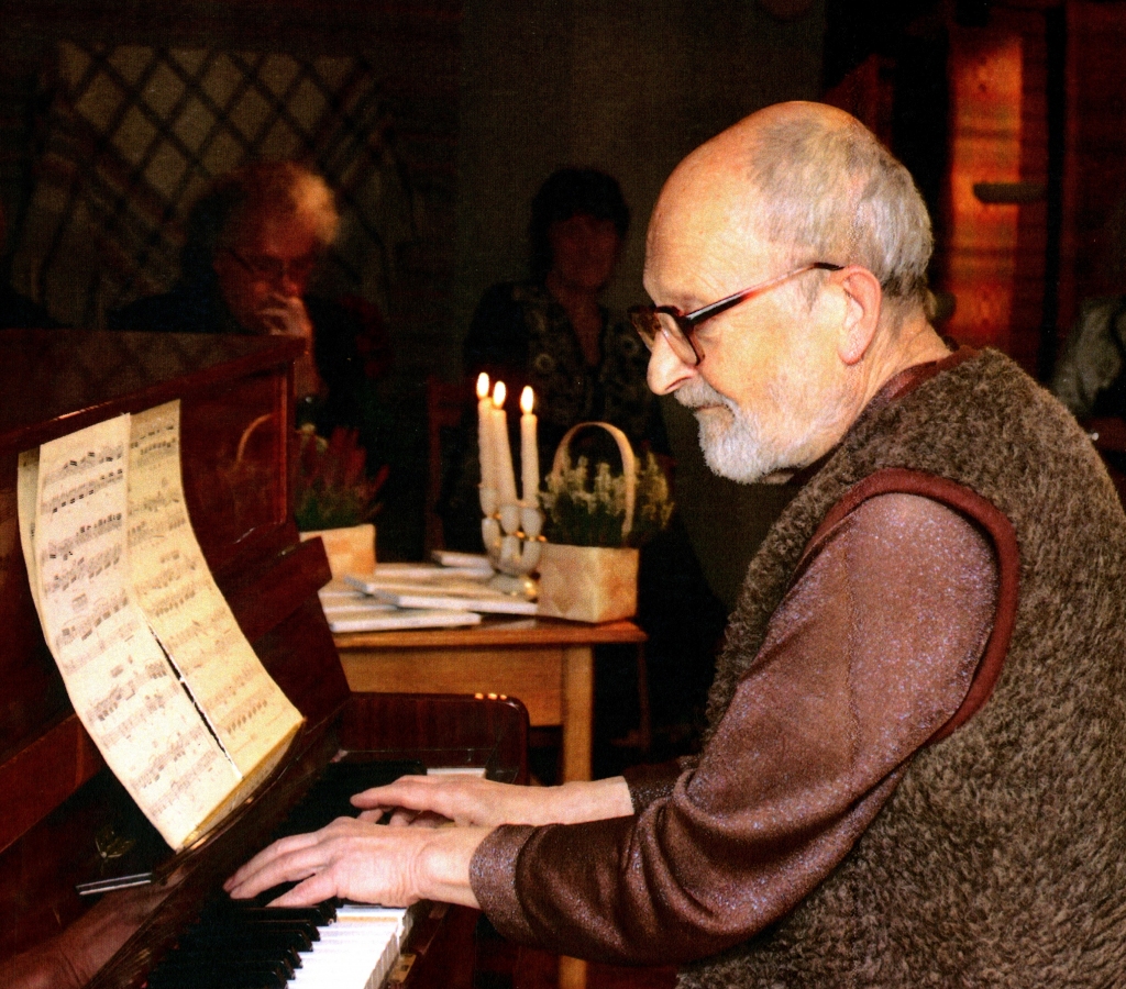 Miris pianists Valdis Jancis (1934 - 2014)