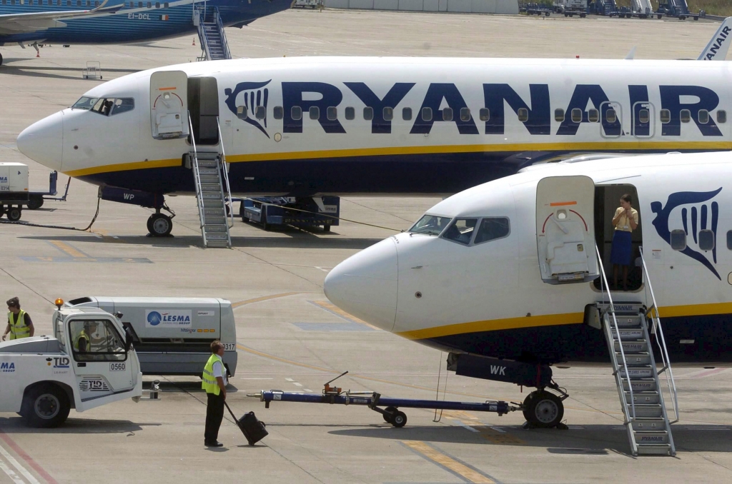 Ryanair reisos turpmāk būs numurētas sēdvietas