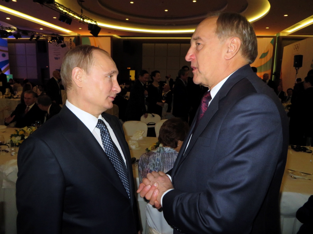 Bērziņam Sočos ar Putinu izdevies tikties pat divreiz