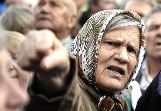 Pensionāri gatavojas plašiem protestiem pret valdību