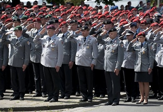 Vācija aptur militāro sadarbību ar Krieviju