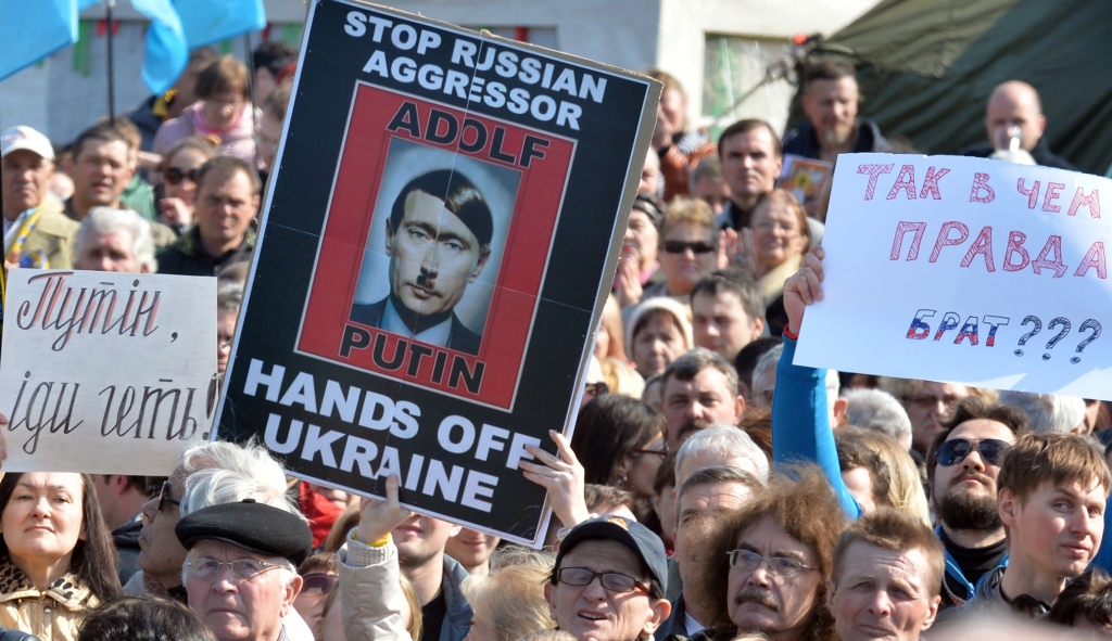 Vācijas finanšu ministrs Putinu pielīdzina Hitleram