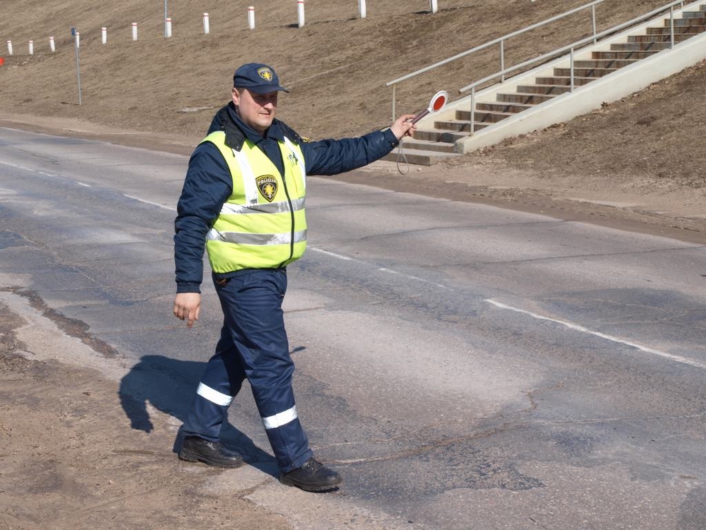 1.aprīlis – Ceļu policijas diena