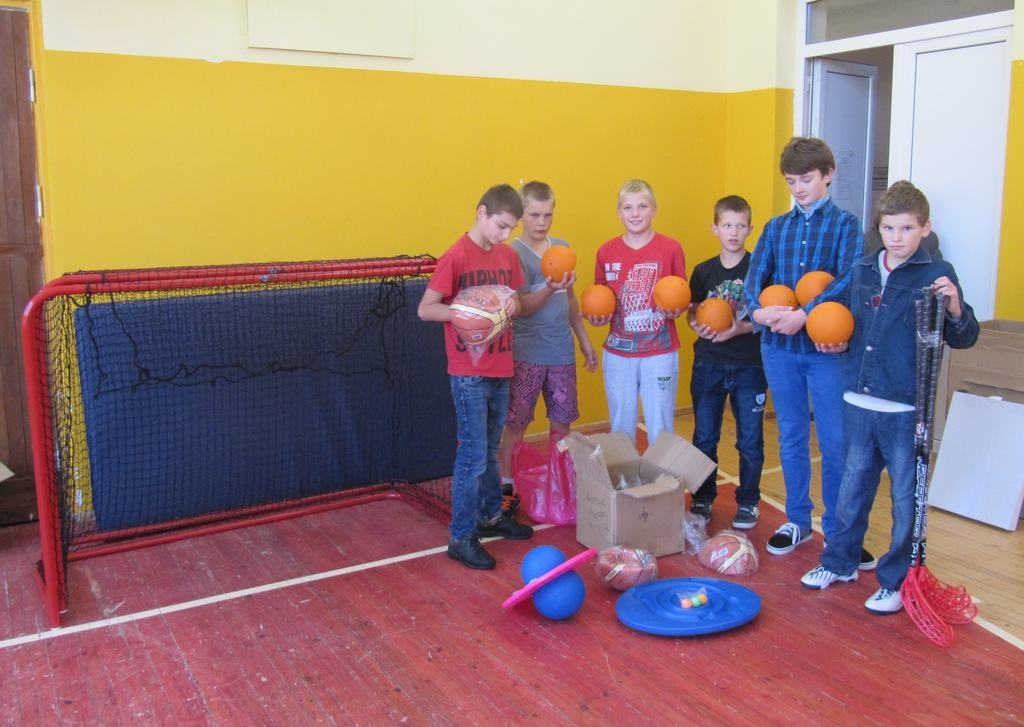 Kokneses novada skolās jauns sporta inventārs