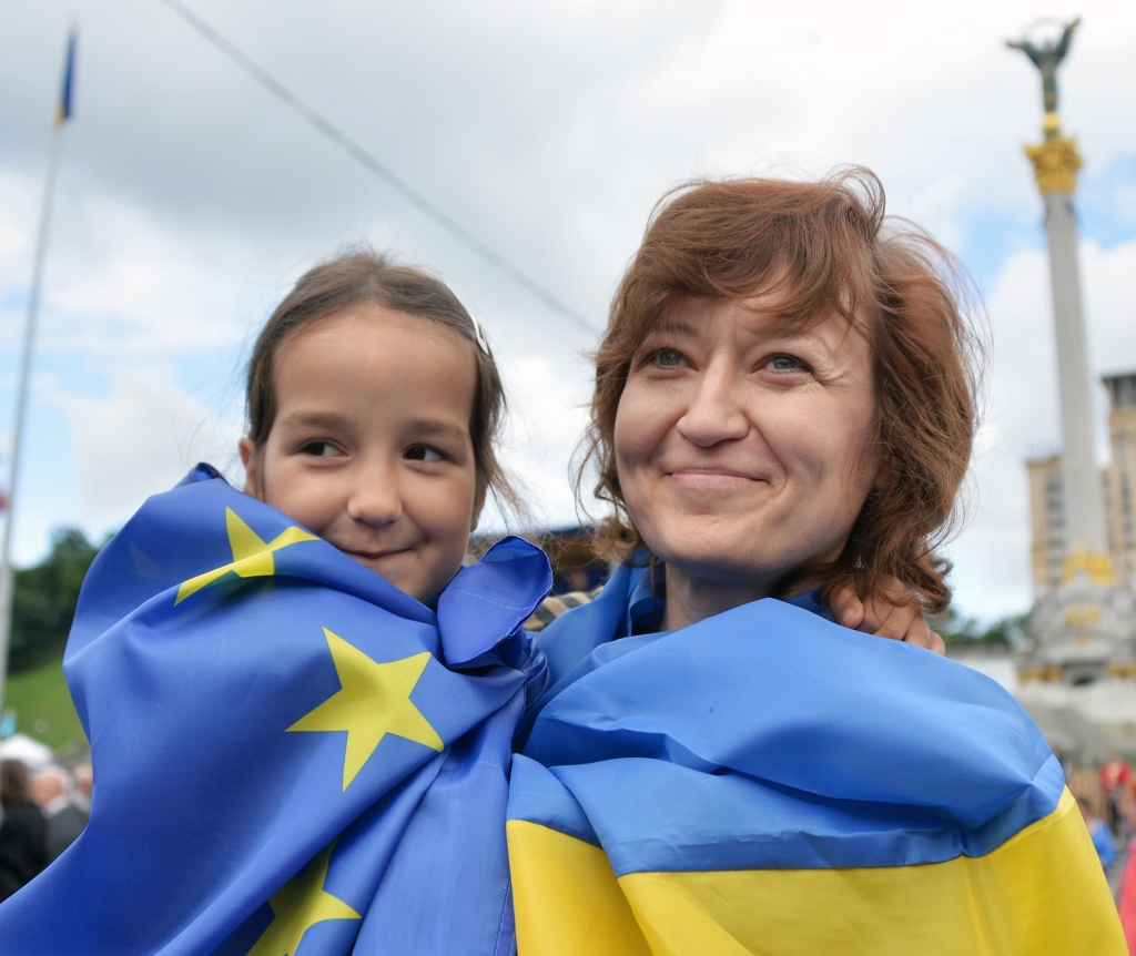 Ratificēts Ukrainas un ES asociācijas līgums