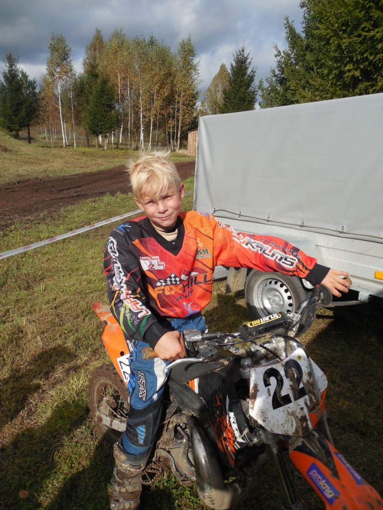 Trase piesaista motosporta  entuziastus